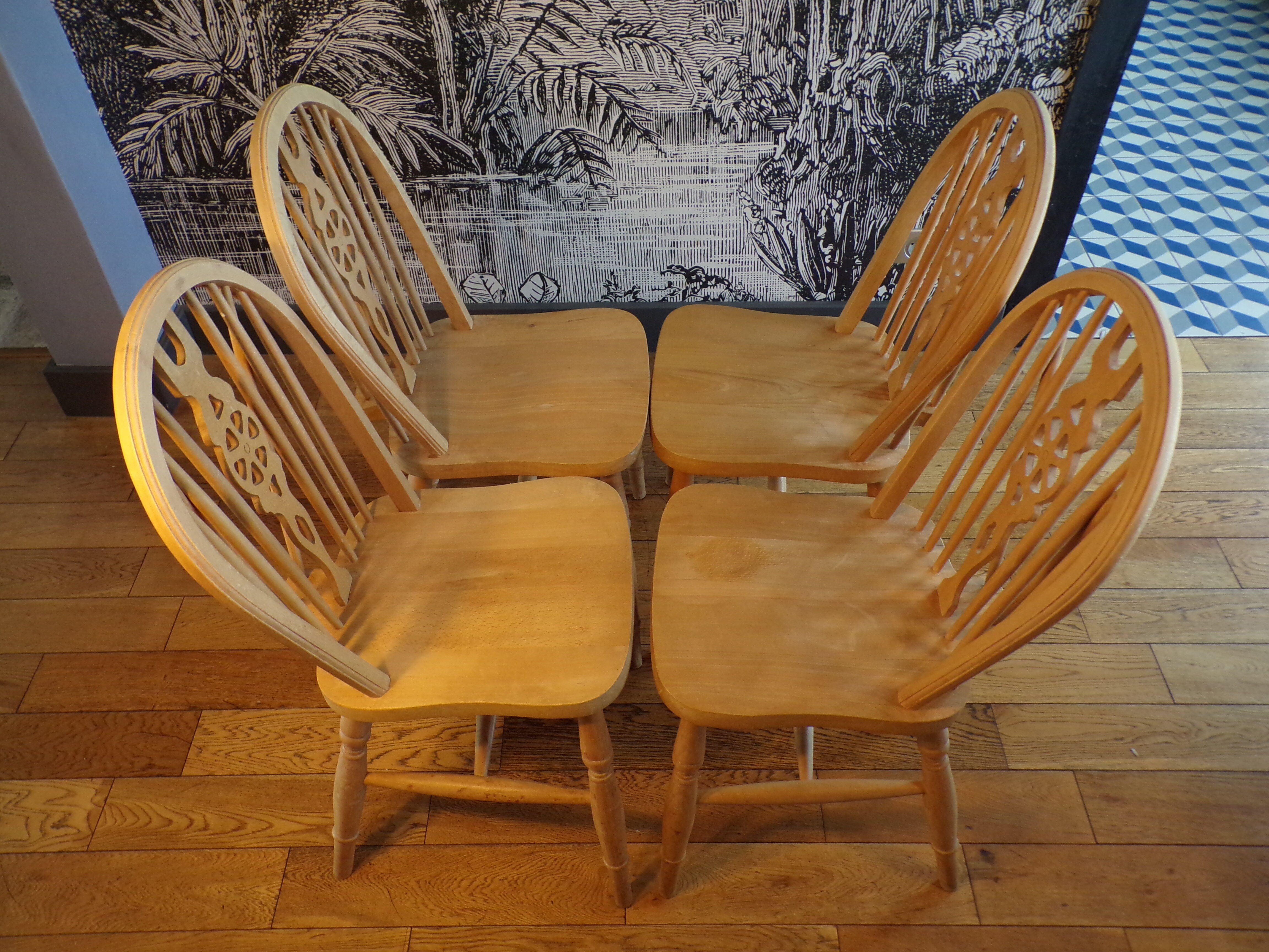 Suite 4 chairs windsor vintage