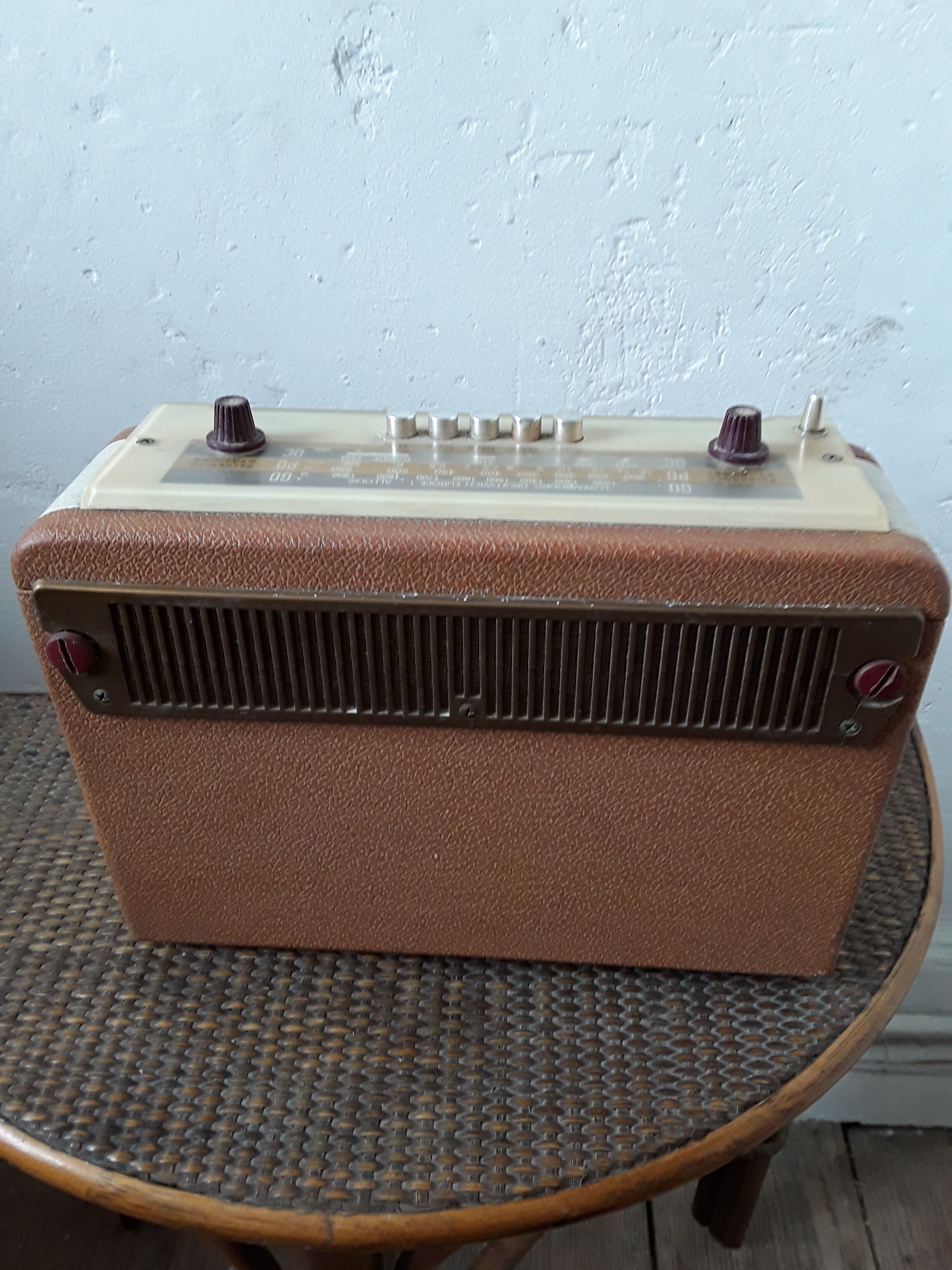 Radio vintage années 60