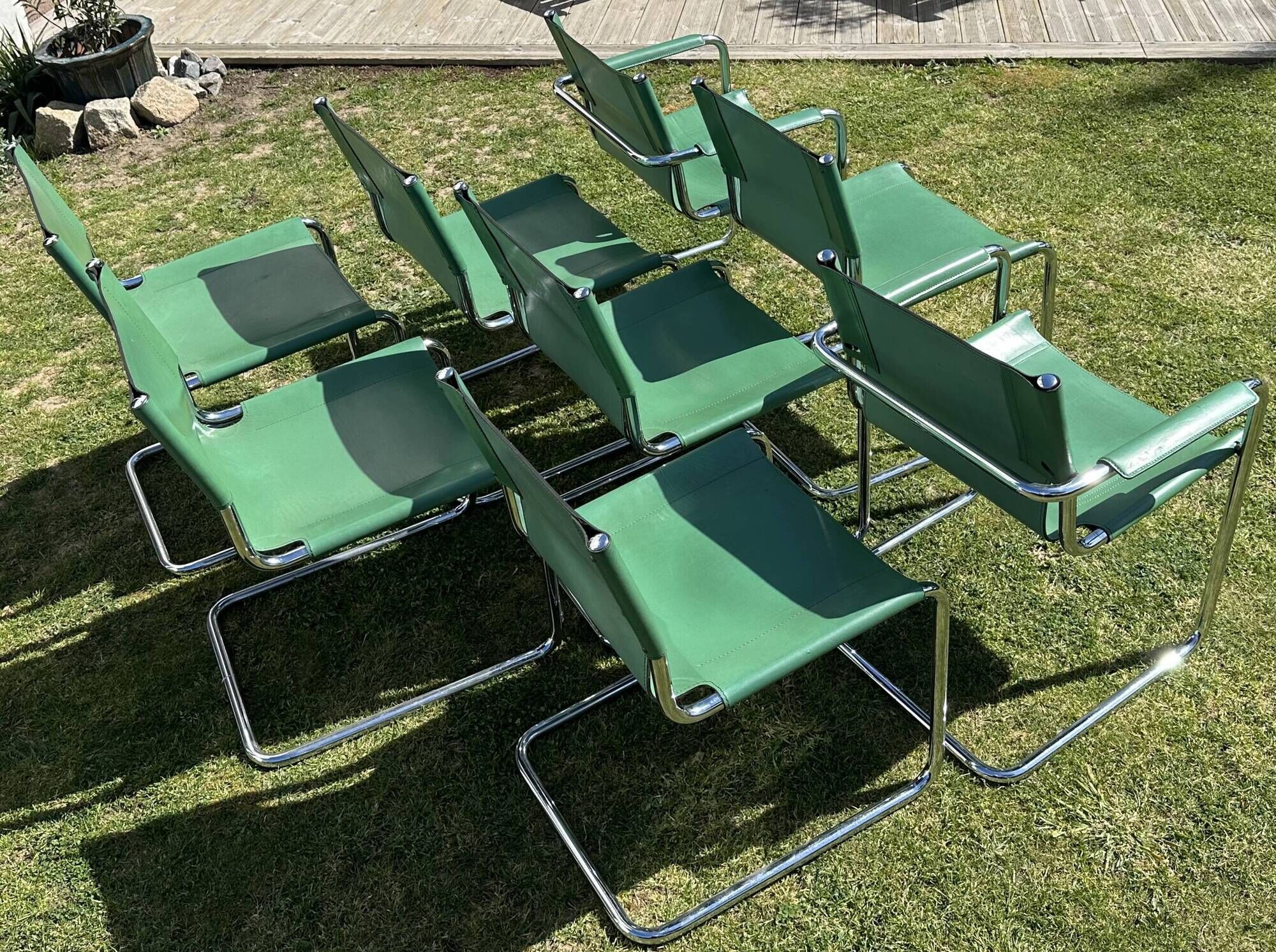 Set of 6 Chairs and 2 Matteo Grassi Armchairs in leather - rare "Basque" green