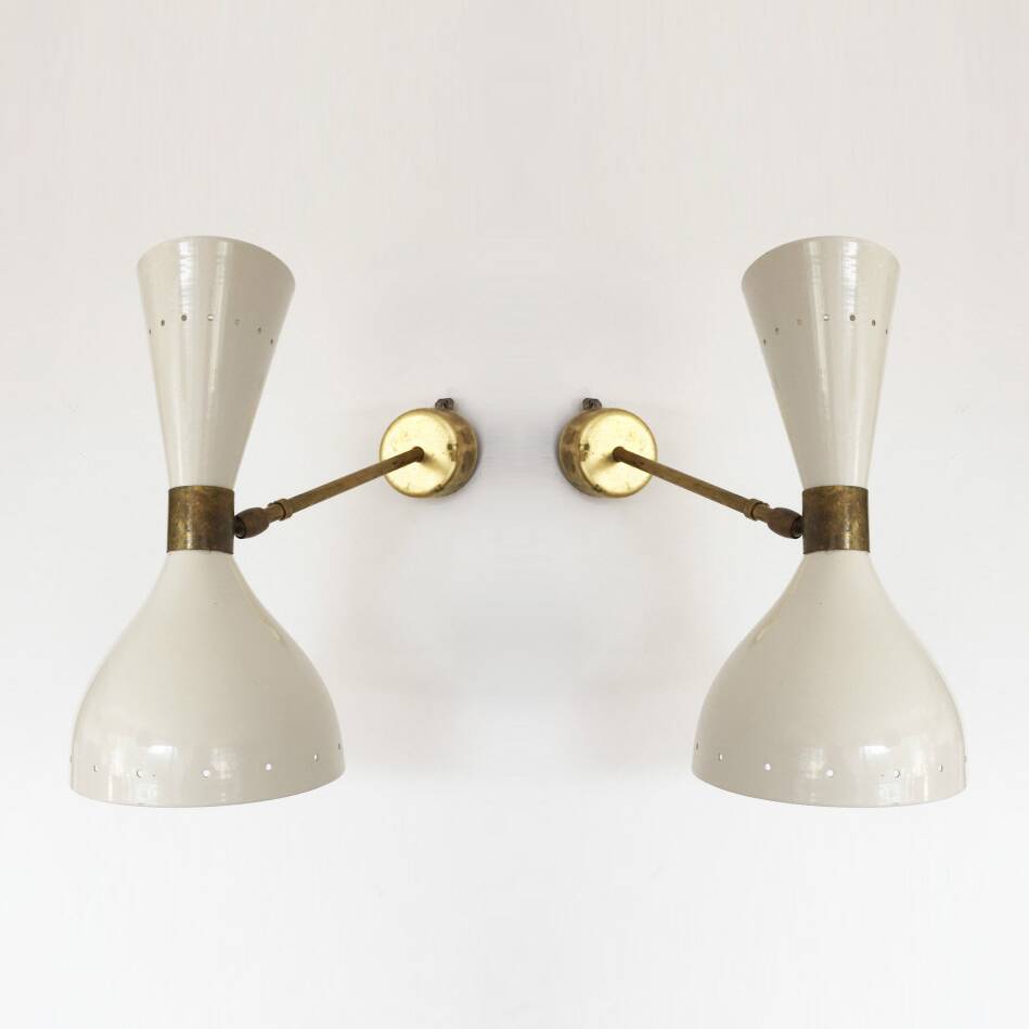 Pair of Italian design wall lights from the 1950s