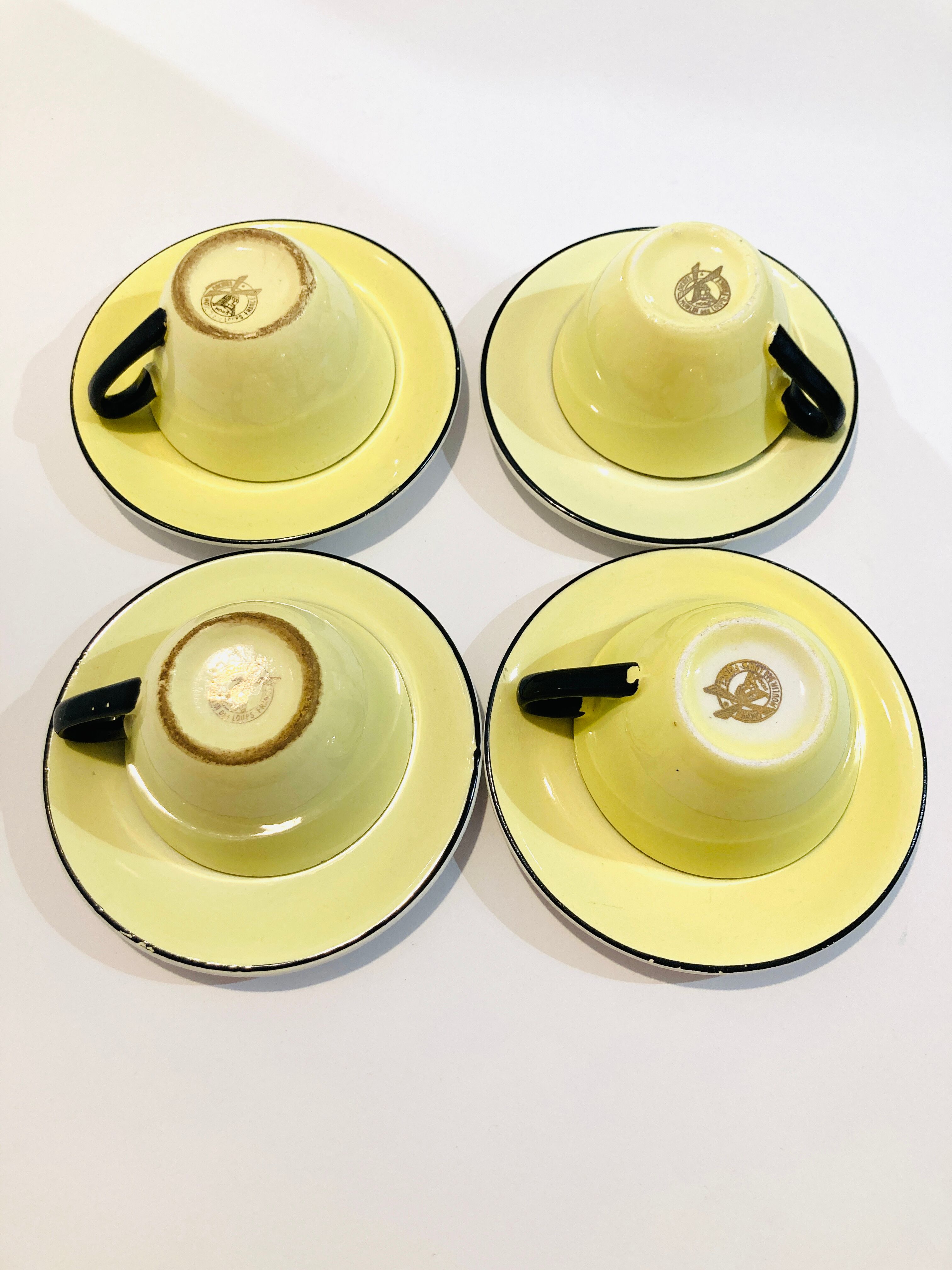 4 pastel yellow cups moulin des loups 50s