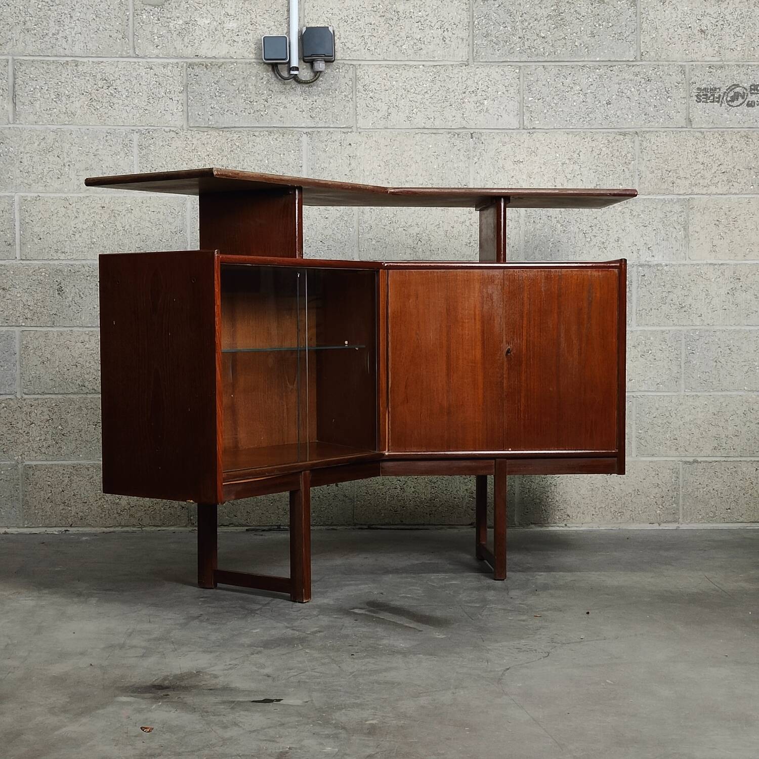 Scandinavian teak bar by Turnidge England 1960s
