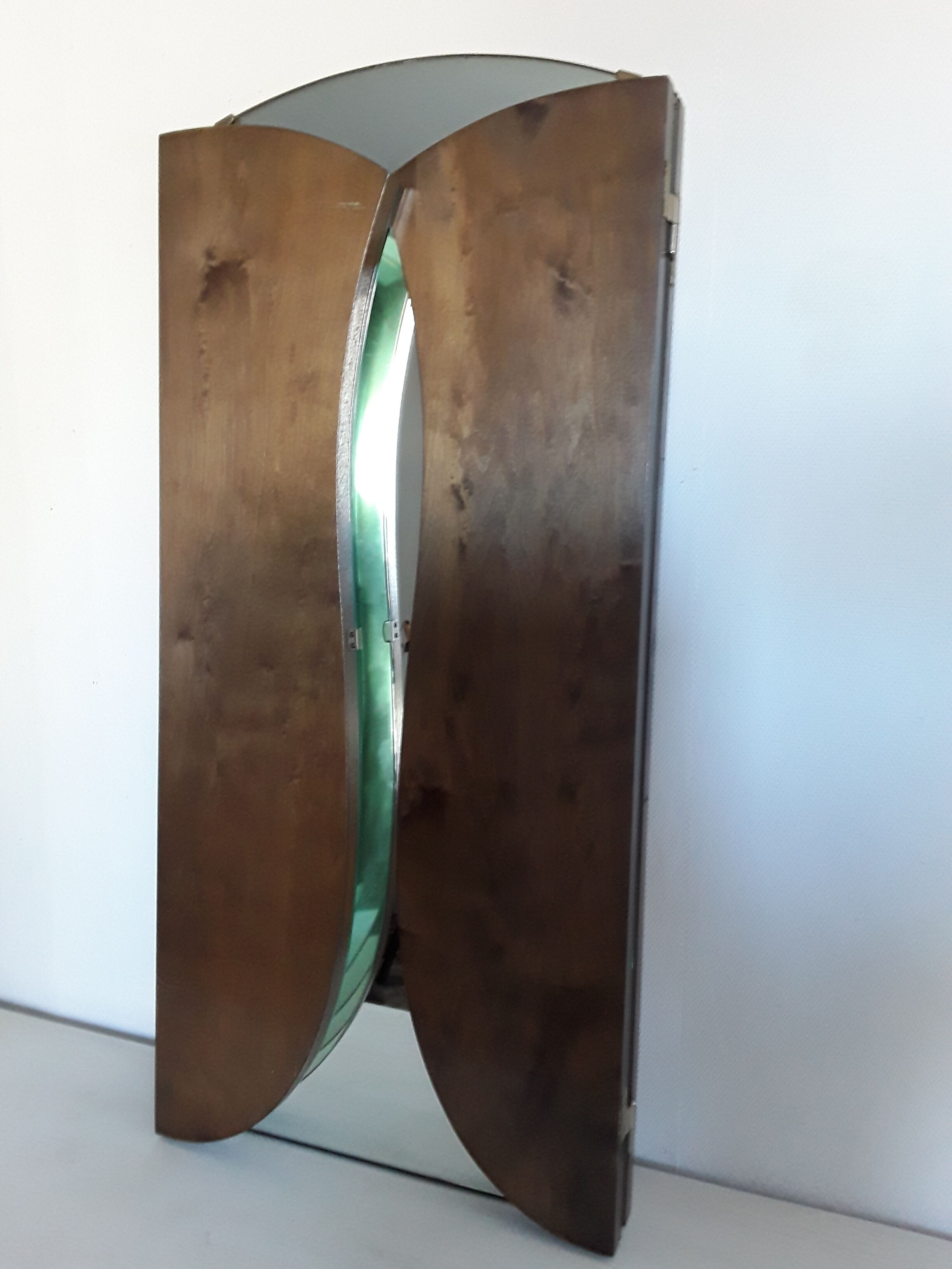 Giant tryptic mirror