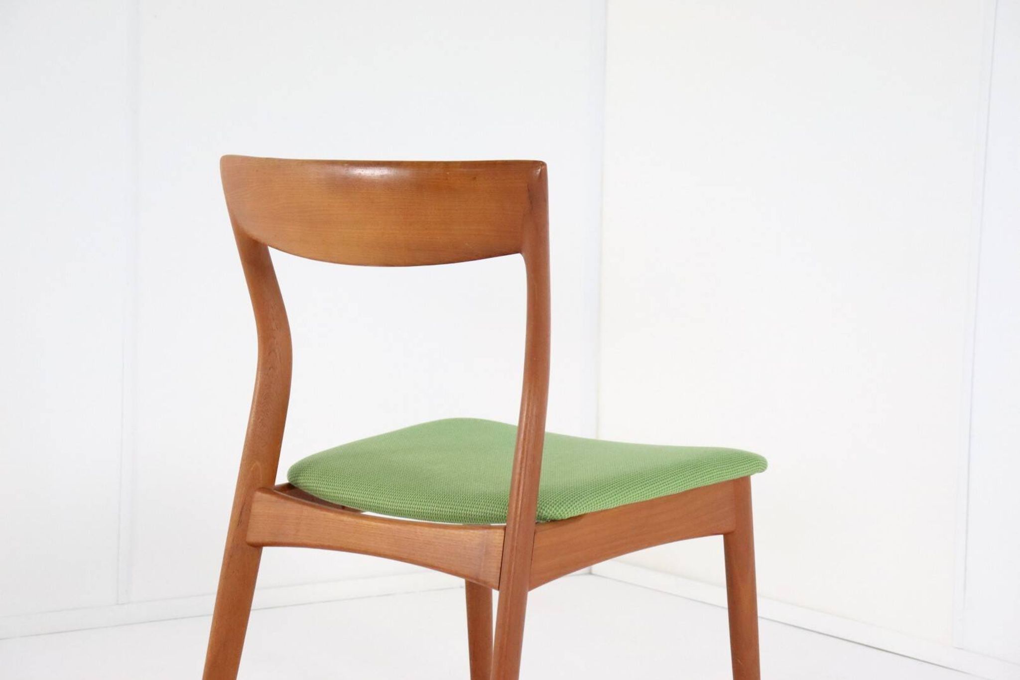 Ensemble de 4 chaises de salle à manger R. Borregaard pour Viborg