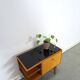 Mid-Century kastje J.D. Freese met klep en zwart opaline glas