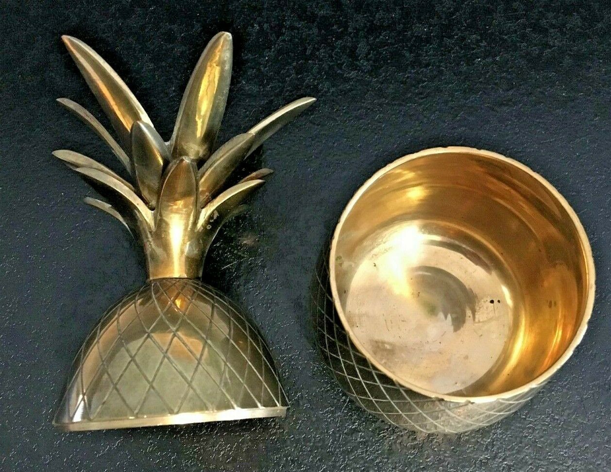 Pineapple brass