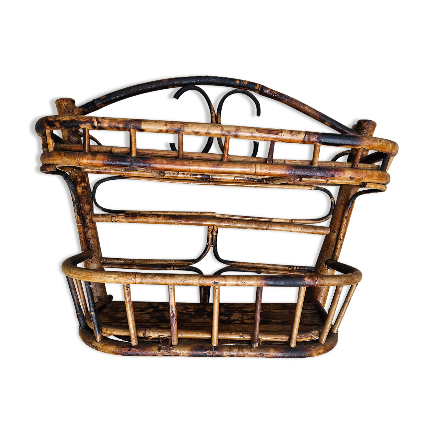 Wall shelf in vintage rattan