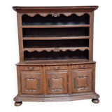 Buffet vaisselier trois portes en chêne du XVIIIéme