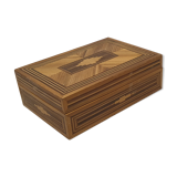 Straw marquetry box