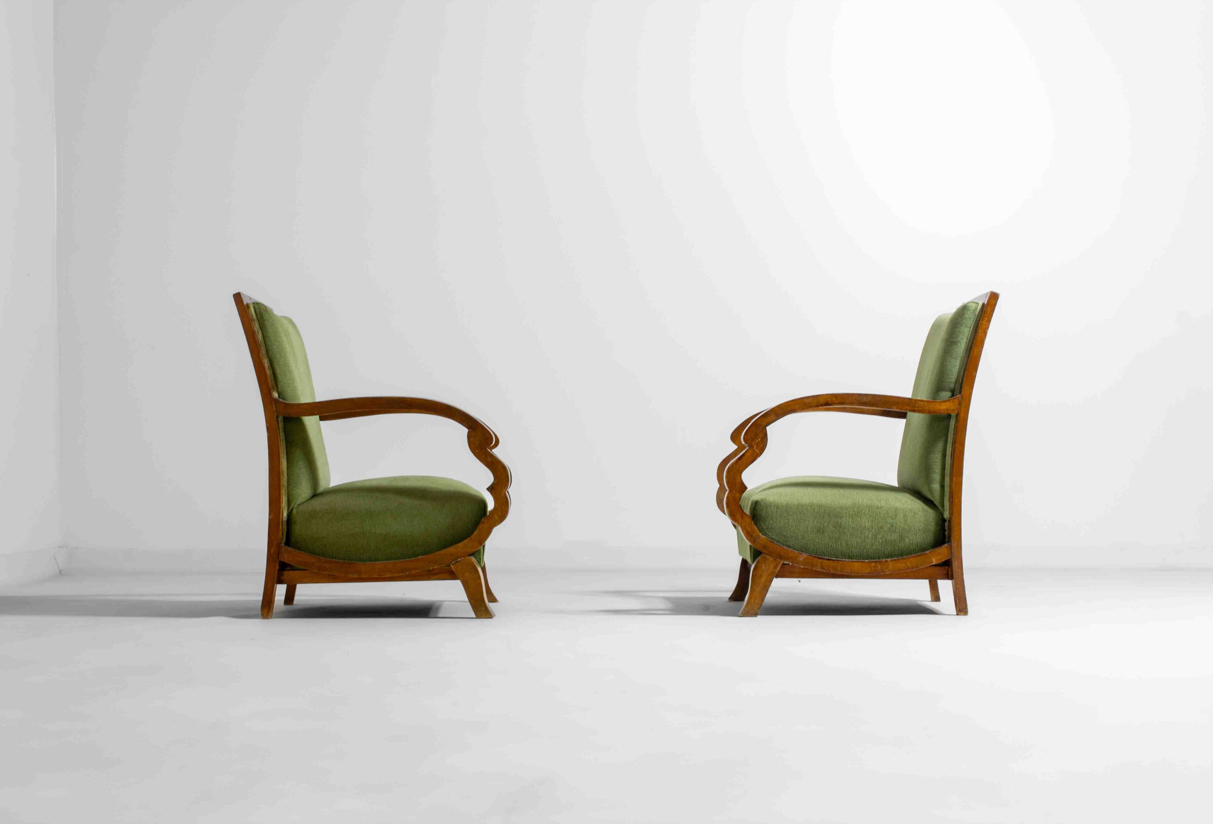 Curved art deco lounge chairs, Italy 1930s