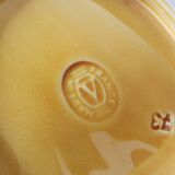 Ceramic pocket emptier