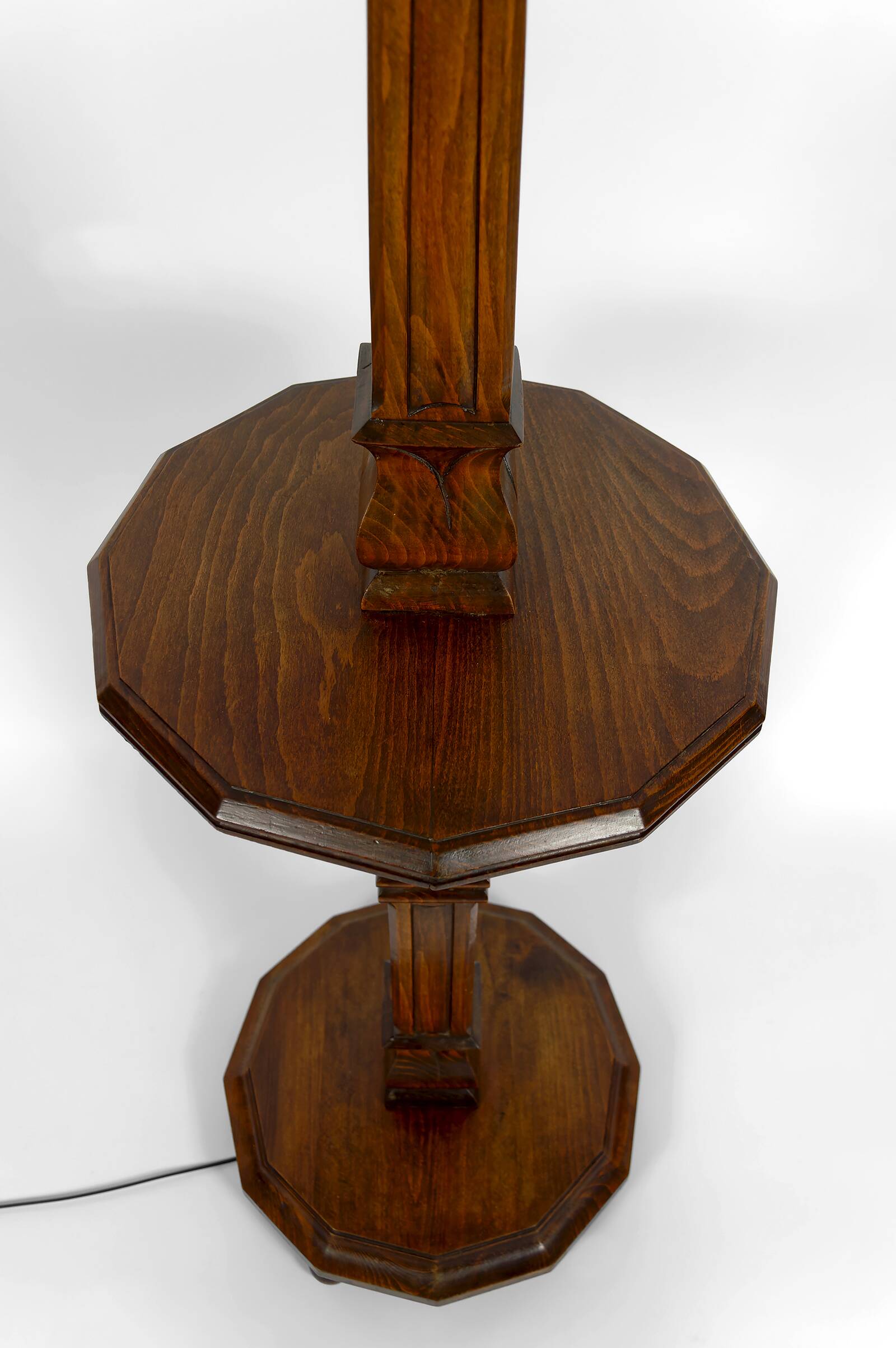 Important lampadaire arts & crafts, circa 1920
