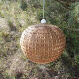 Suspension boule en paille de rotin