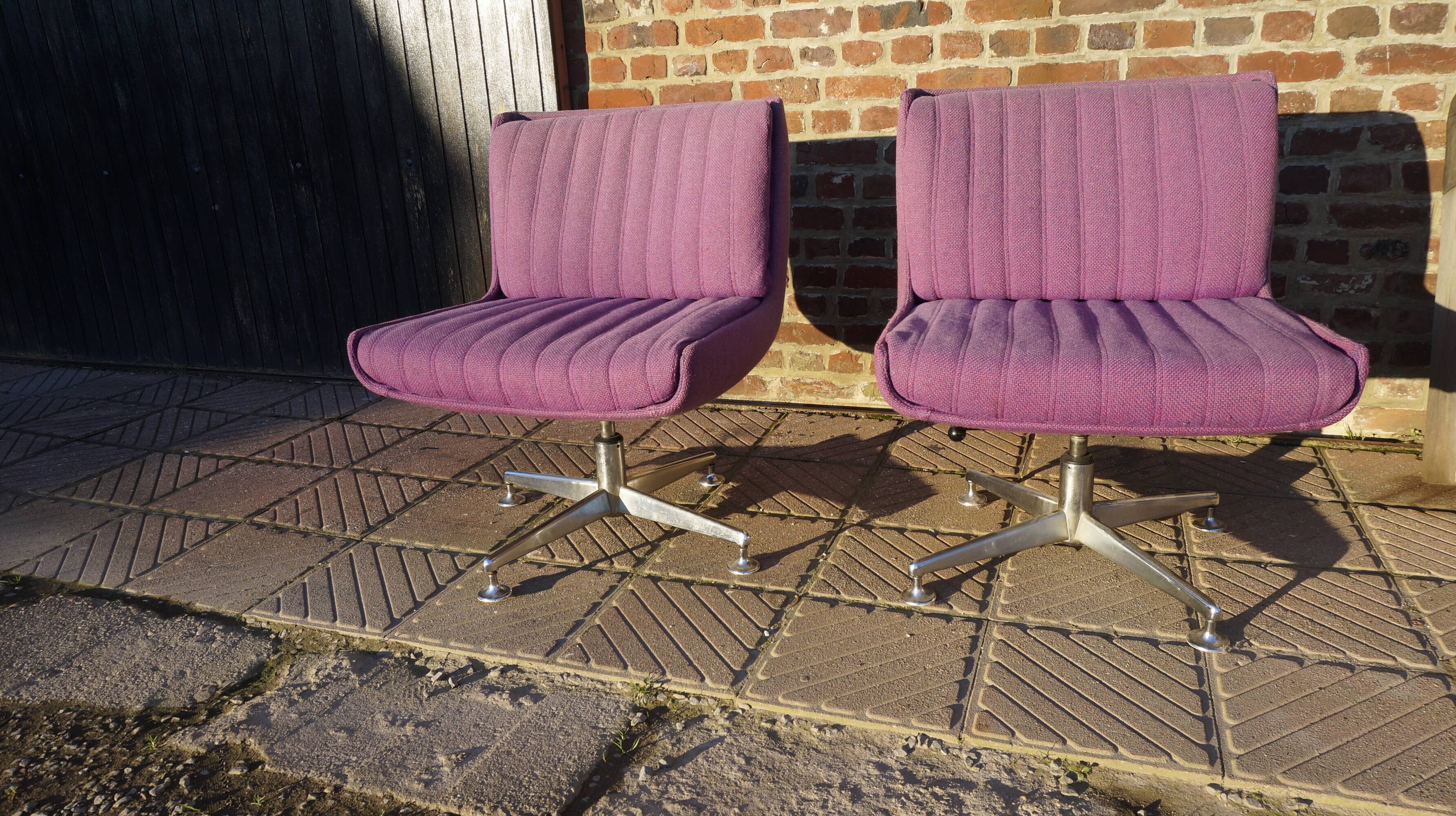 Pair of armchairs