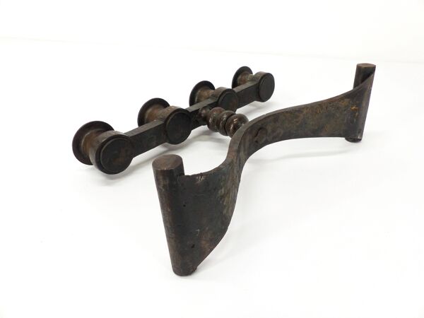 Chandelier en fer forgé à quatre feux, Charles Piguet, Suisse, circa 1930