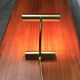 Mid-century brass swan neck table lamp in Hollywood Regency style from the 1960s.