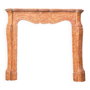 Cheminée de style Louis