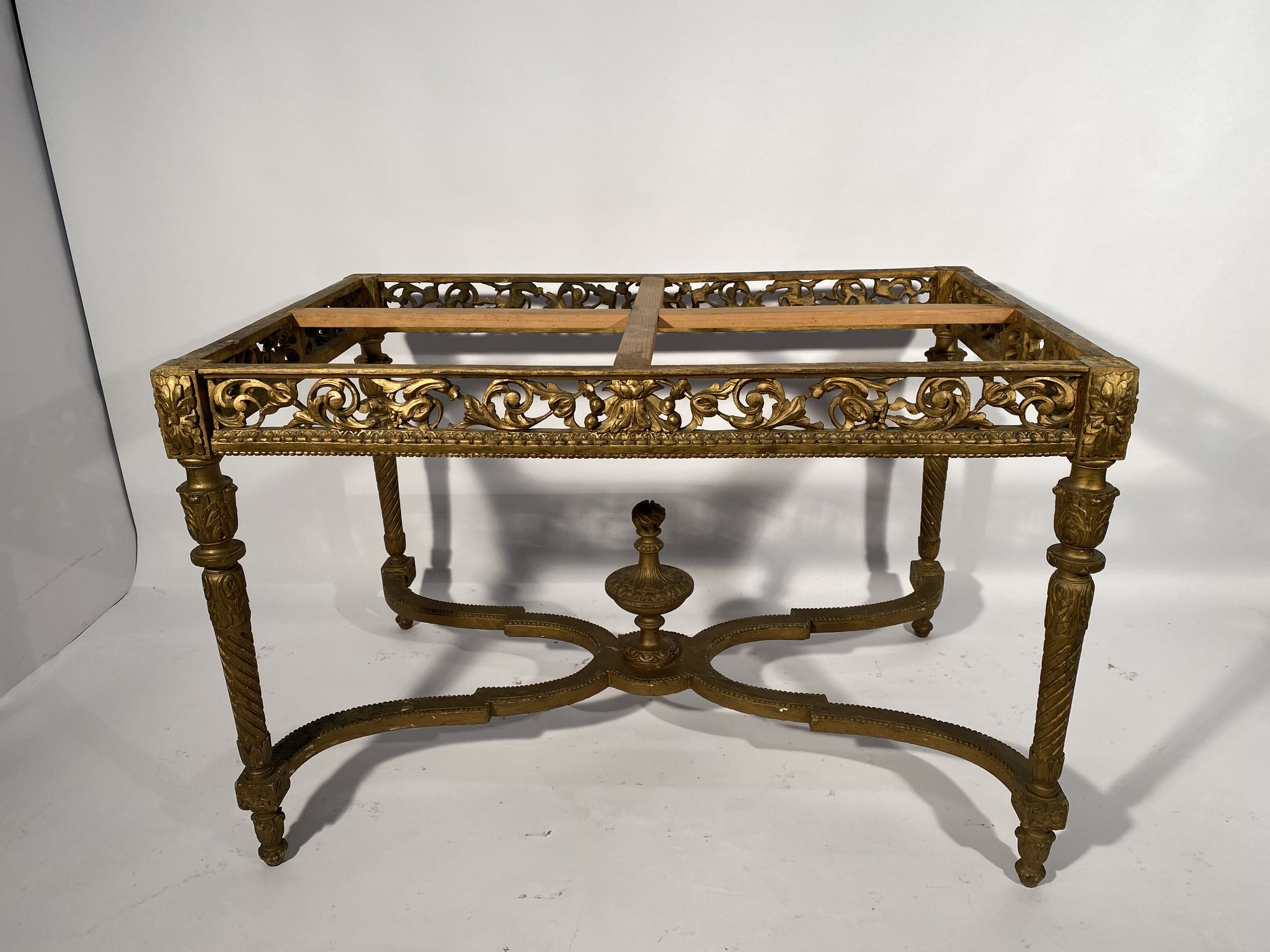 Middle wooden table with green-golden patina Louis XVI style, nineteenth century.