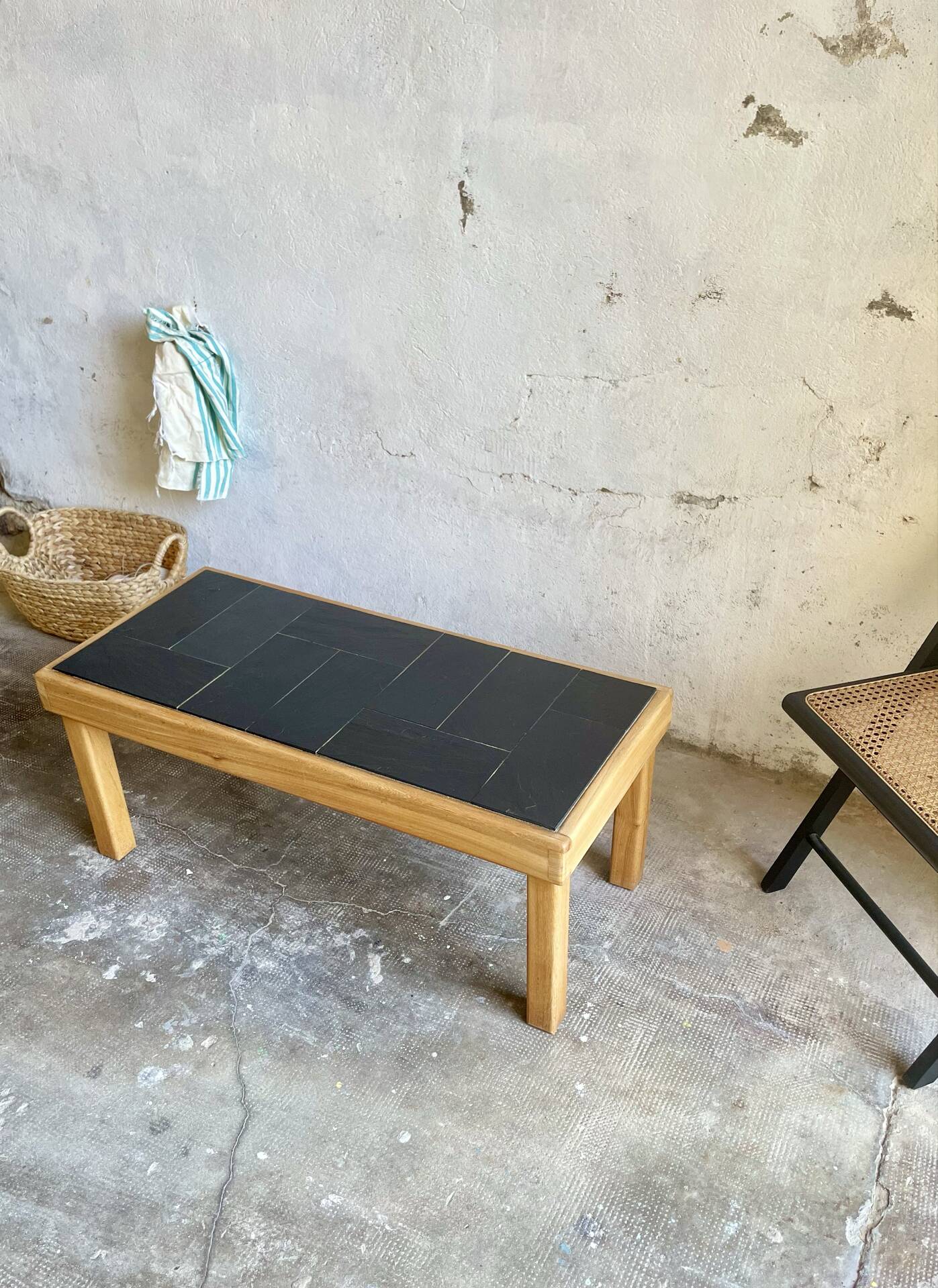 Vintage Maison Regain coffee table in solid elm – 1970s – Top