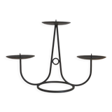 Minimalist style three-spoke candlestick or candle holder