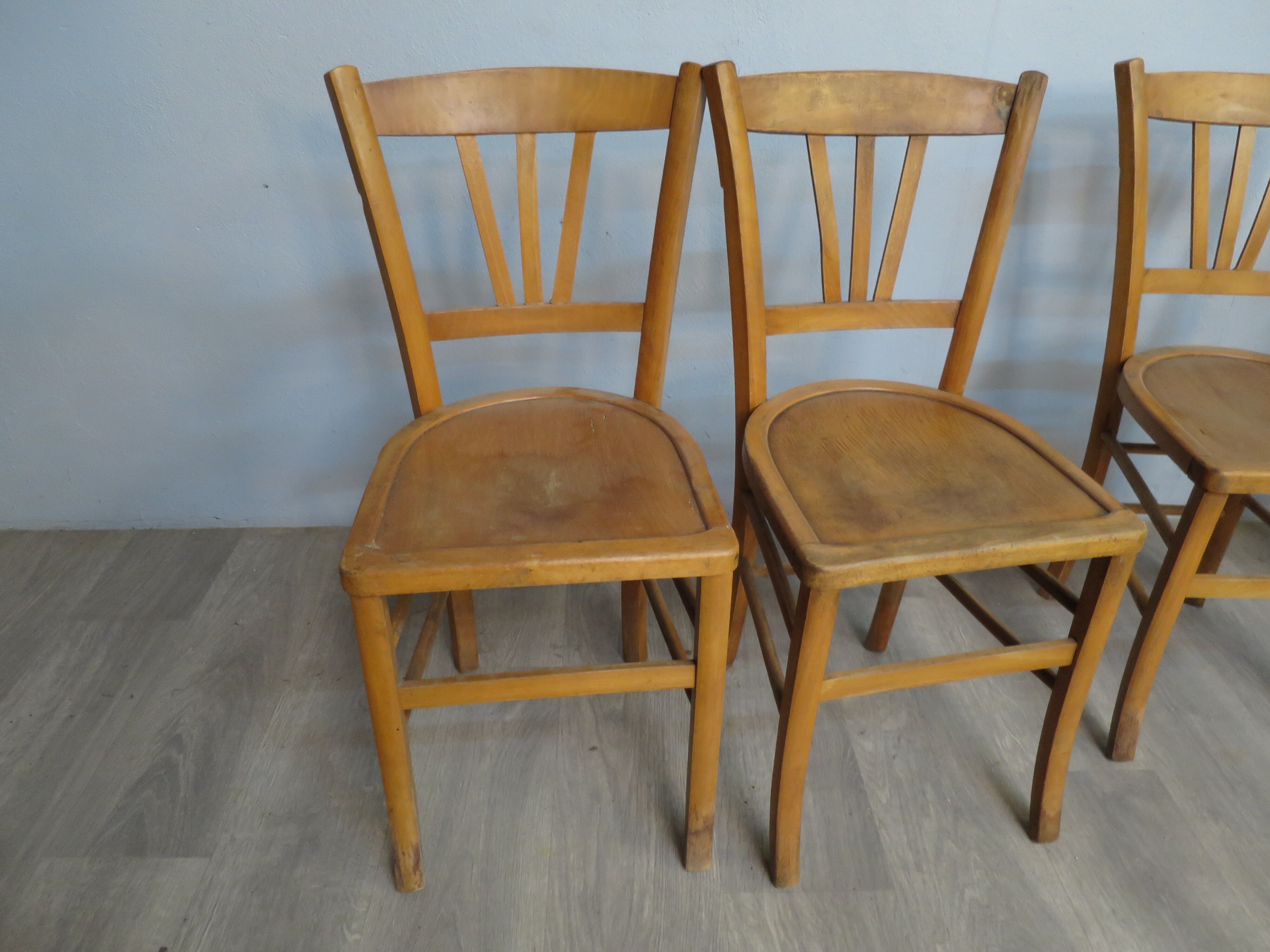 lot de 4 chaises bistrots bois clair années 60