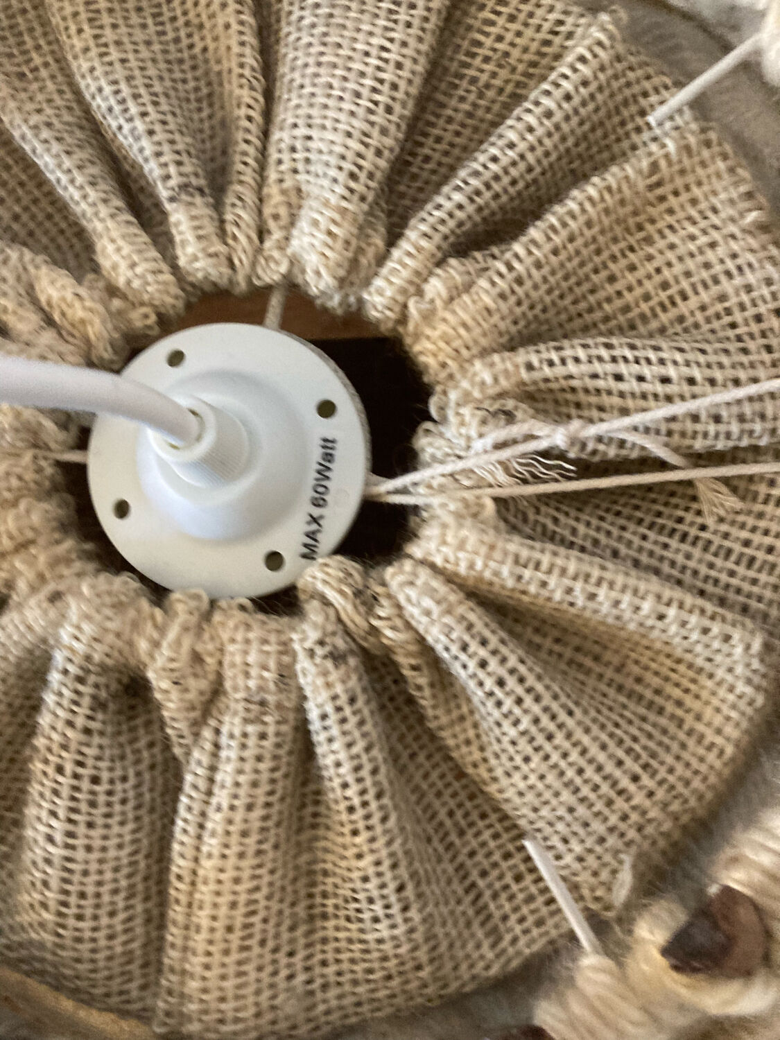 Suspension vintage scandinave en bois