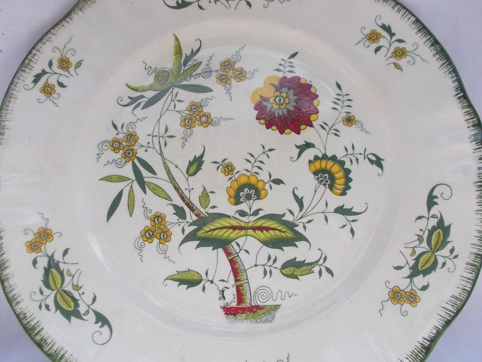 Round flat Sarreguemines