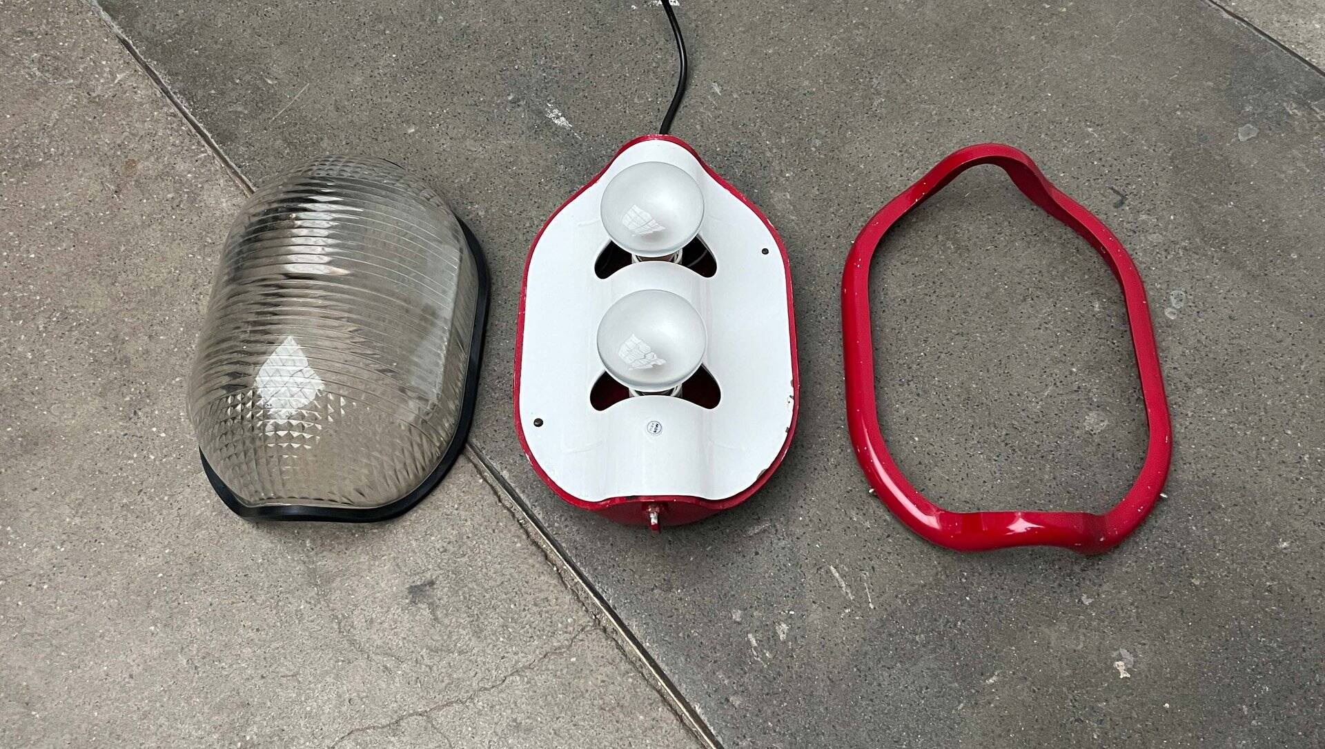 Red Walnut Floor Lamp Model by Achille Castiglioni for Flos, 1970s Mid-Century Modern Italy