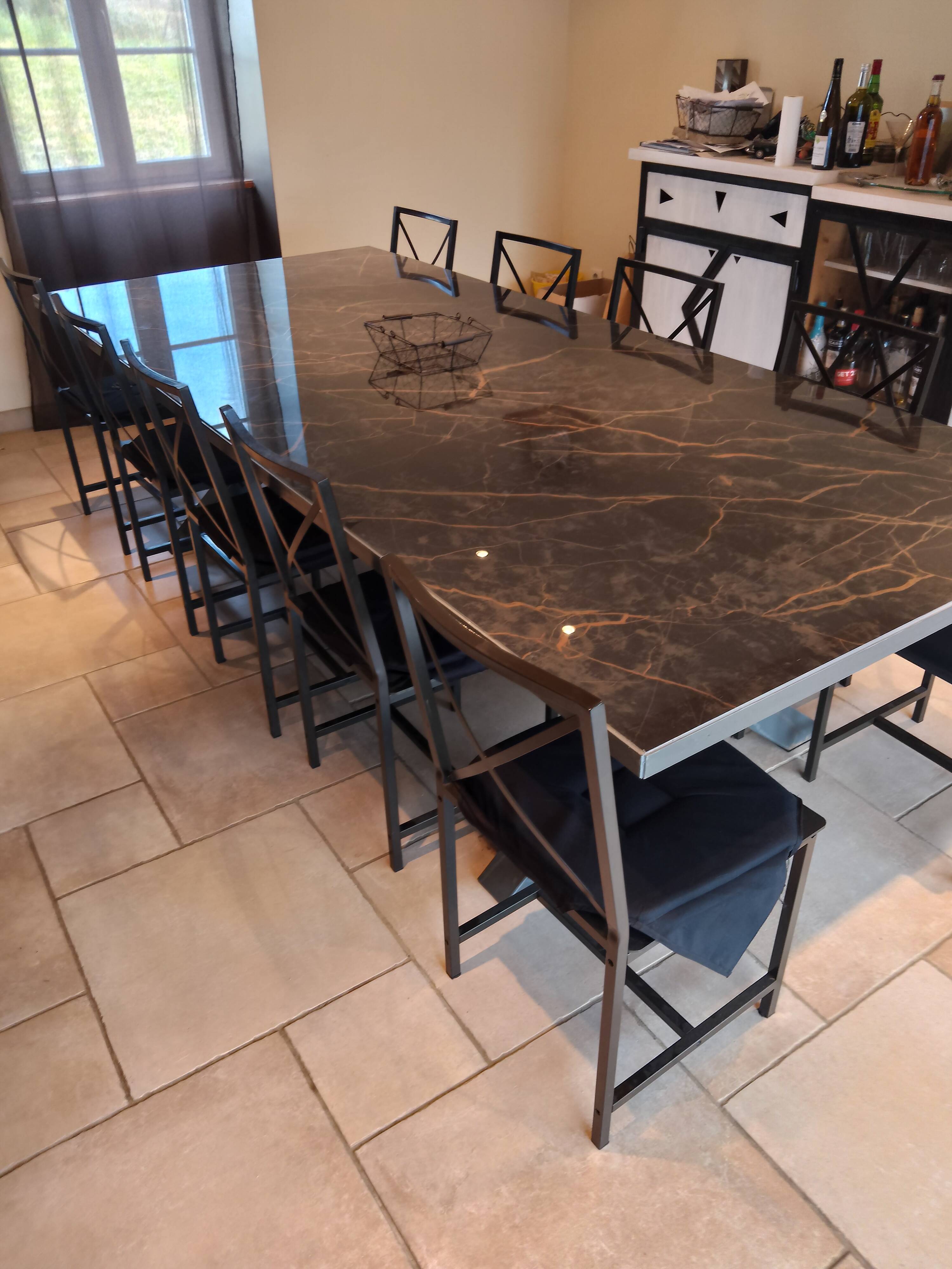 large table without chairs