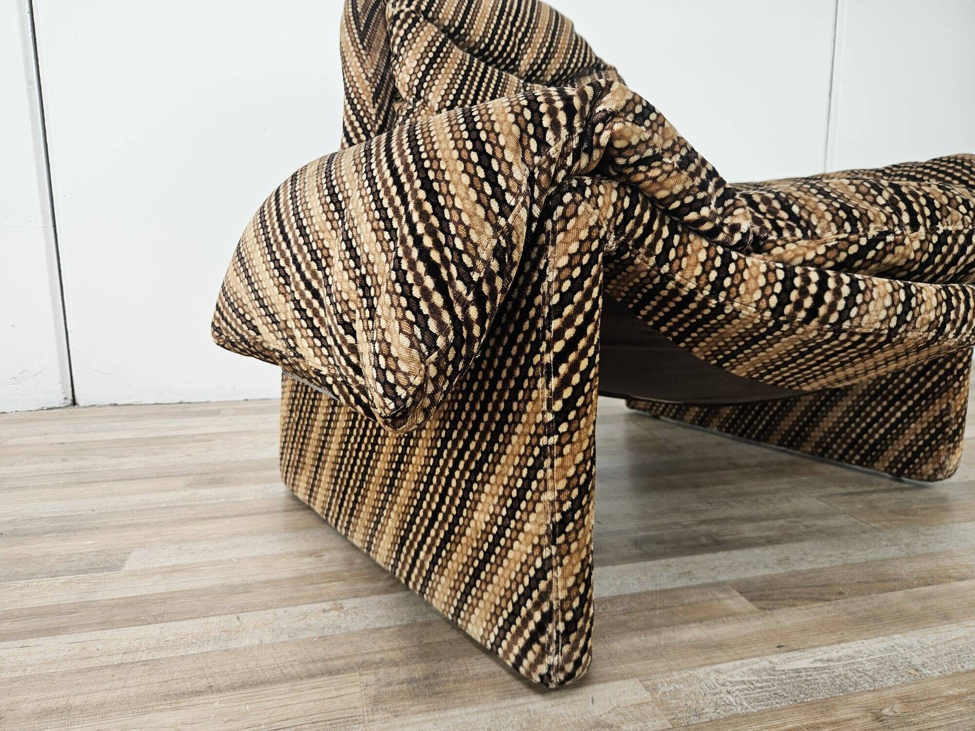 P60 "Proposals" armchair by Vittorio Introini for Saporiti, 1970
