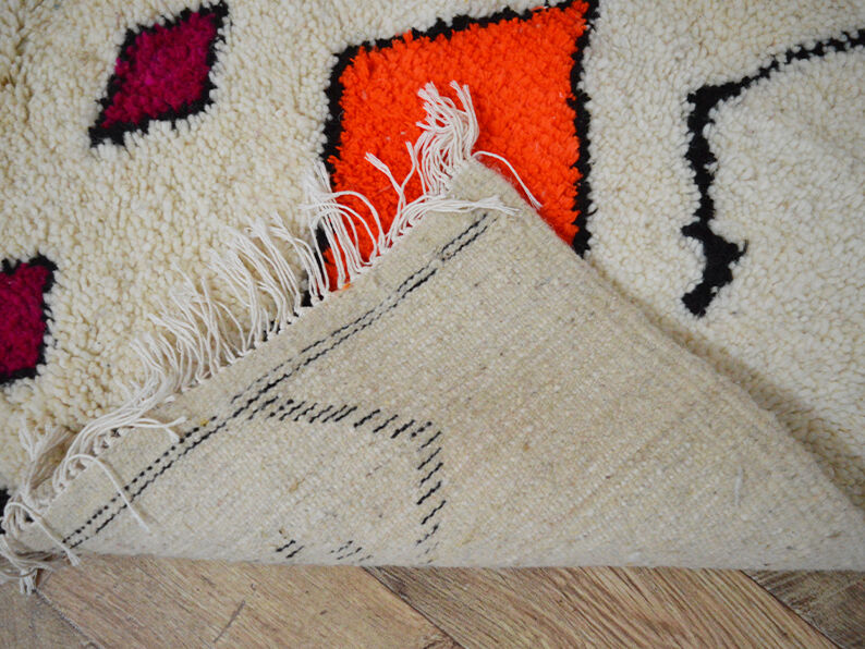 Handmade moroccan berber carpet 255 x 156 cm