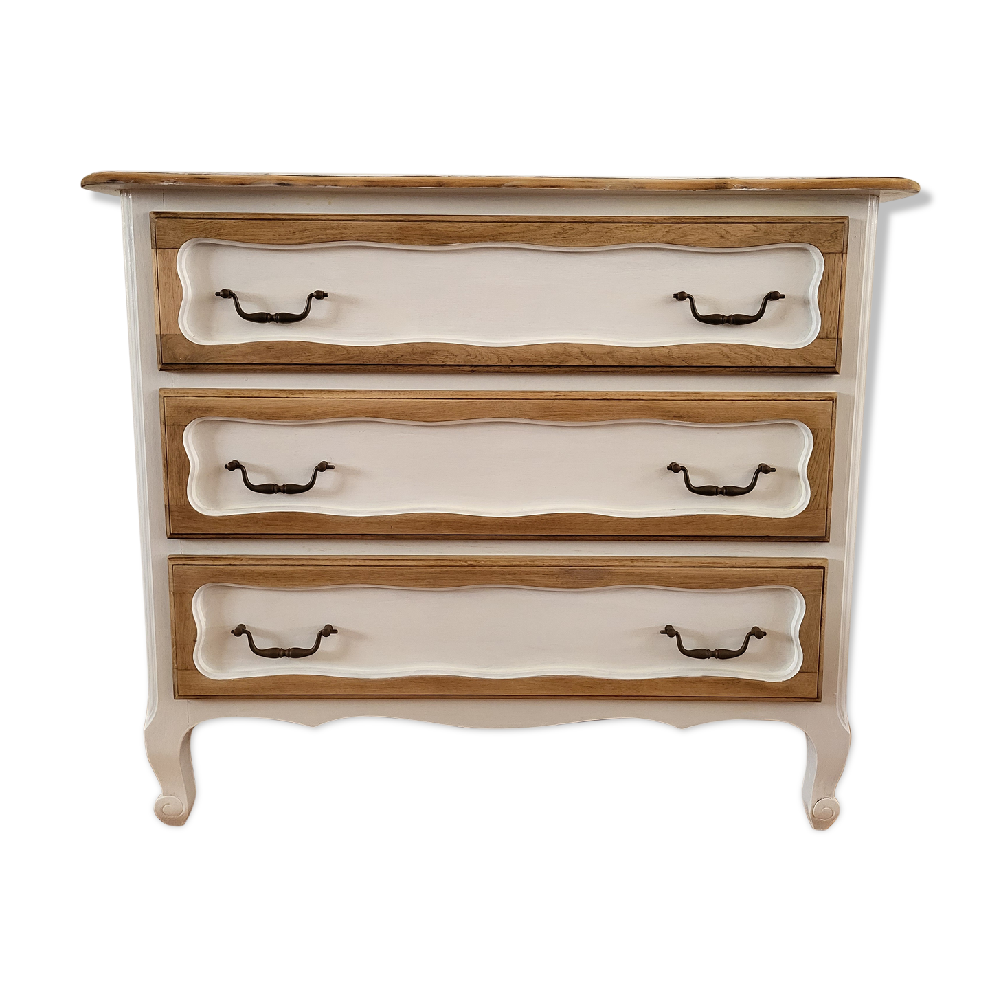 Chest of drawers curved feet