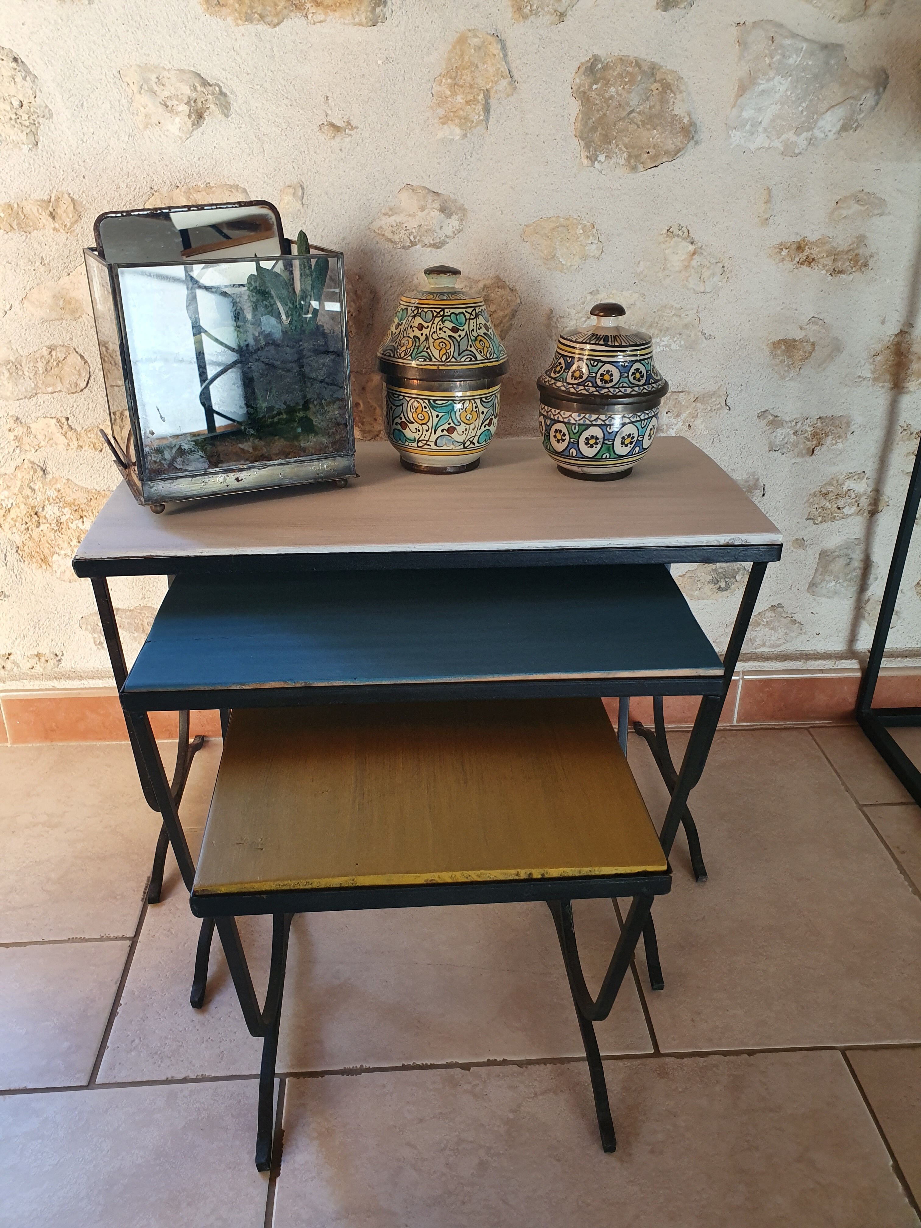Vintage nesting tables