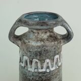 East german 1960s vase heissner keramik model v/32 relief pattern