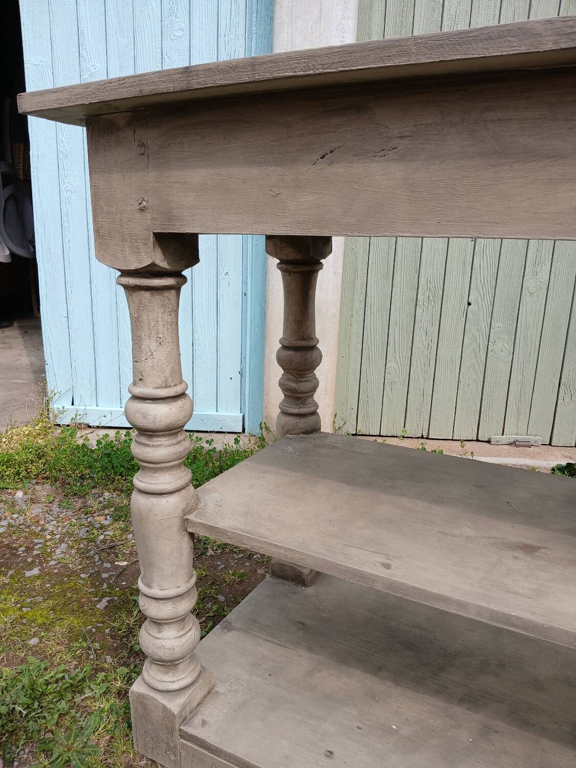 Antique style wooden draper's table