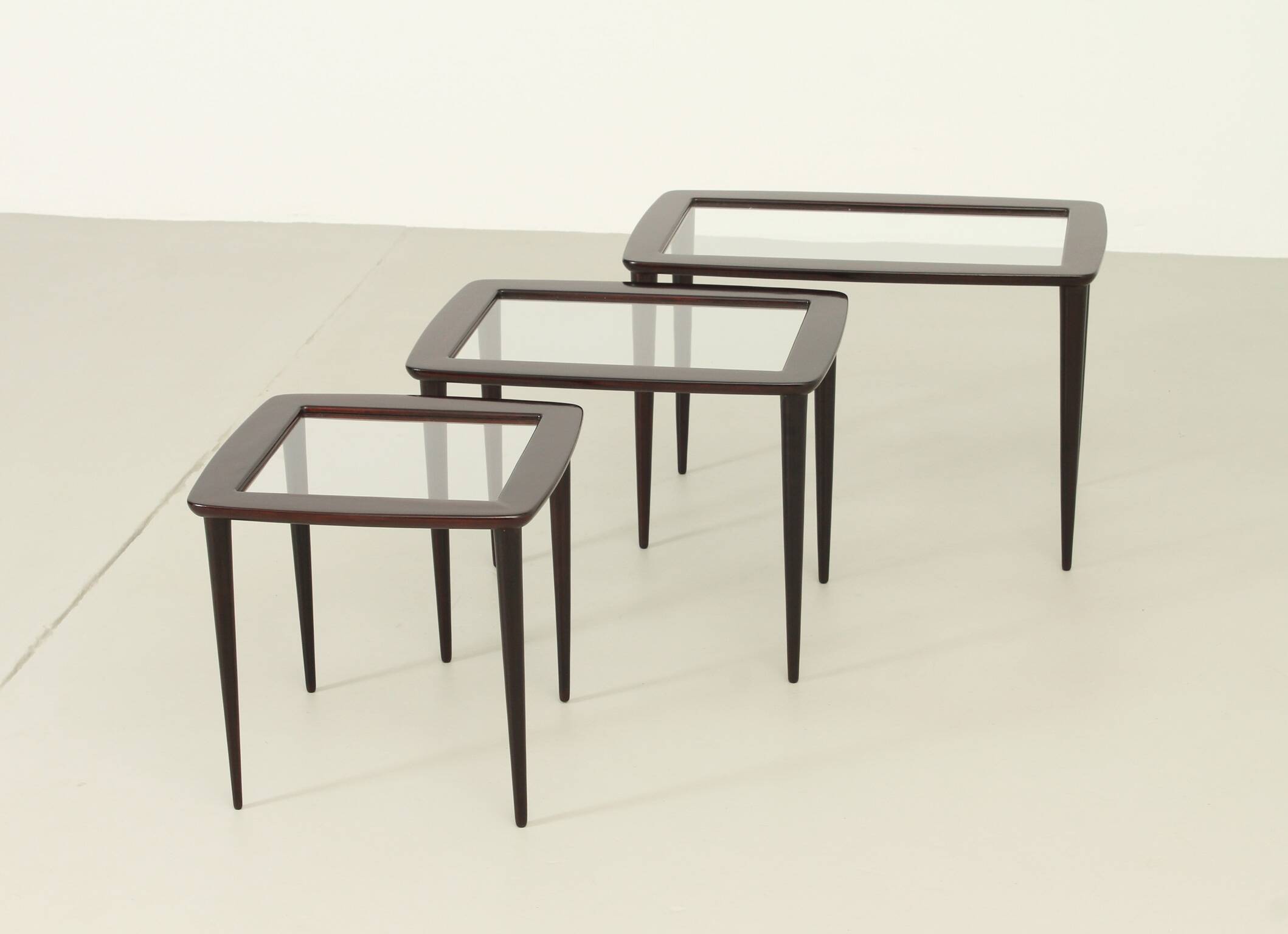 Set of nesting tables by Ico Parisi for De Baggis, Italy, 1955.