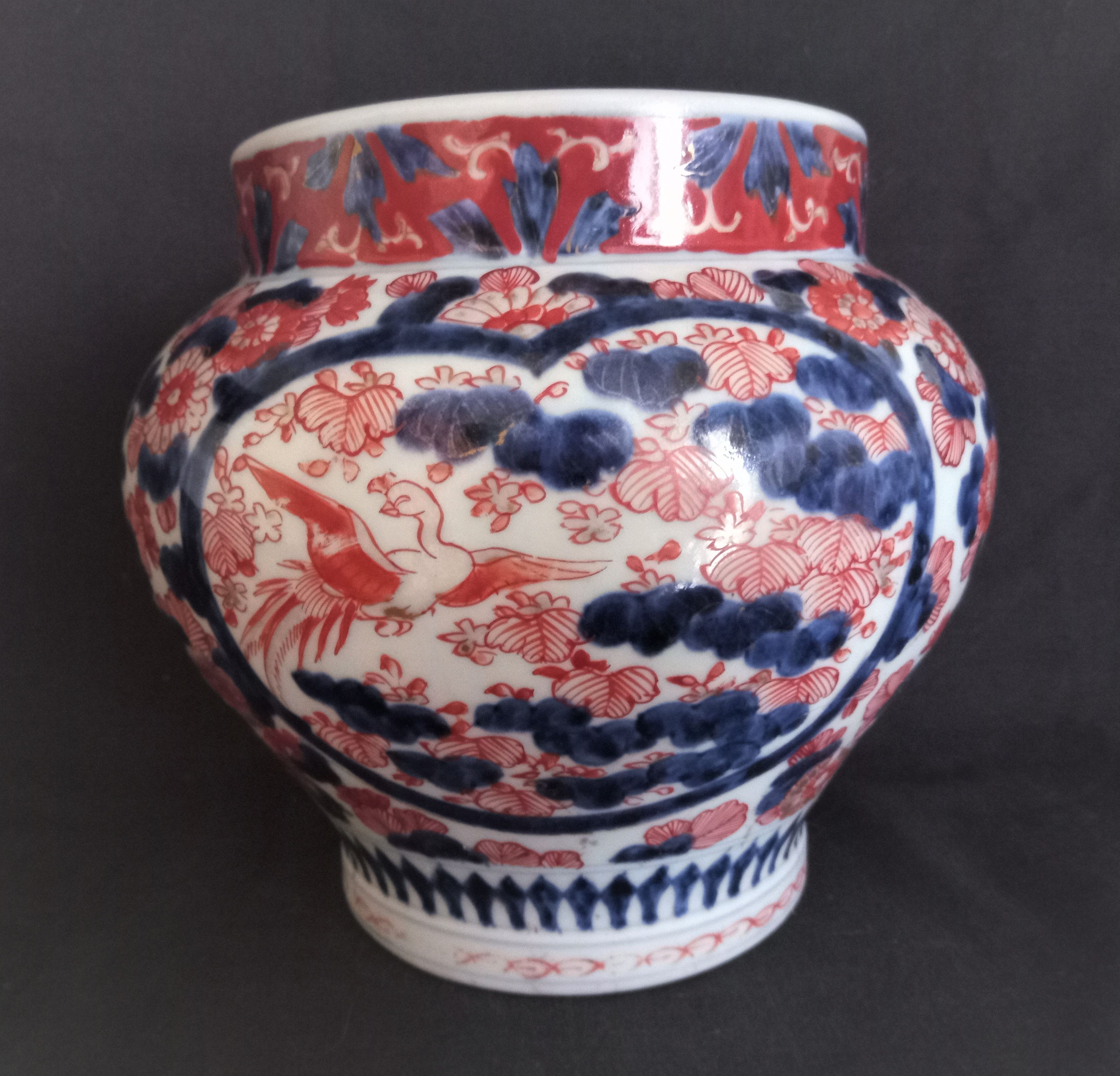 Pair of Imari Japan vases late 19th early 20th
