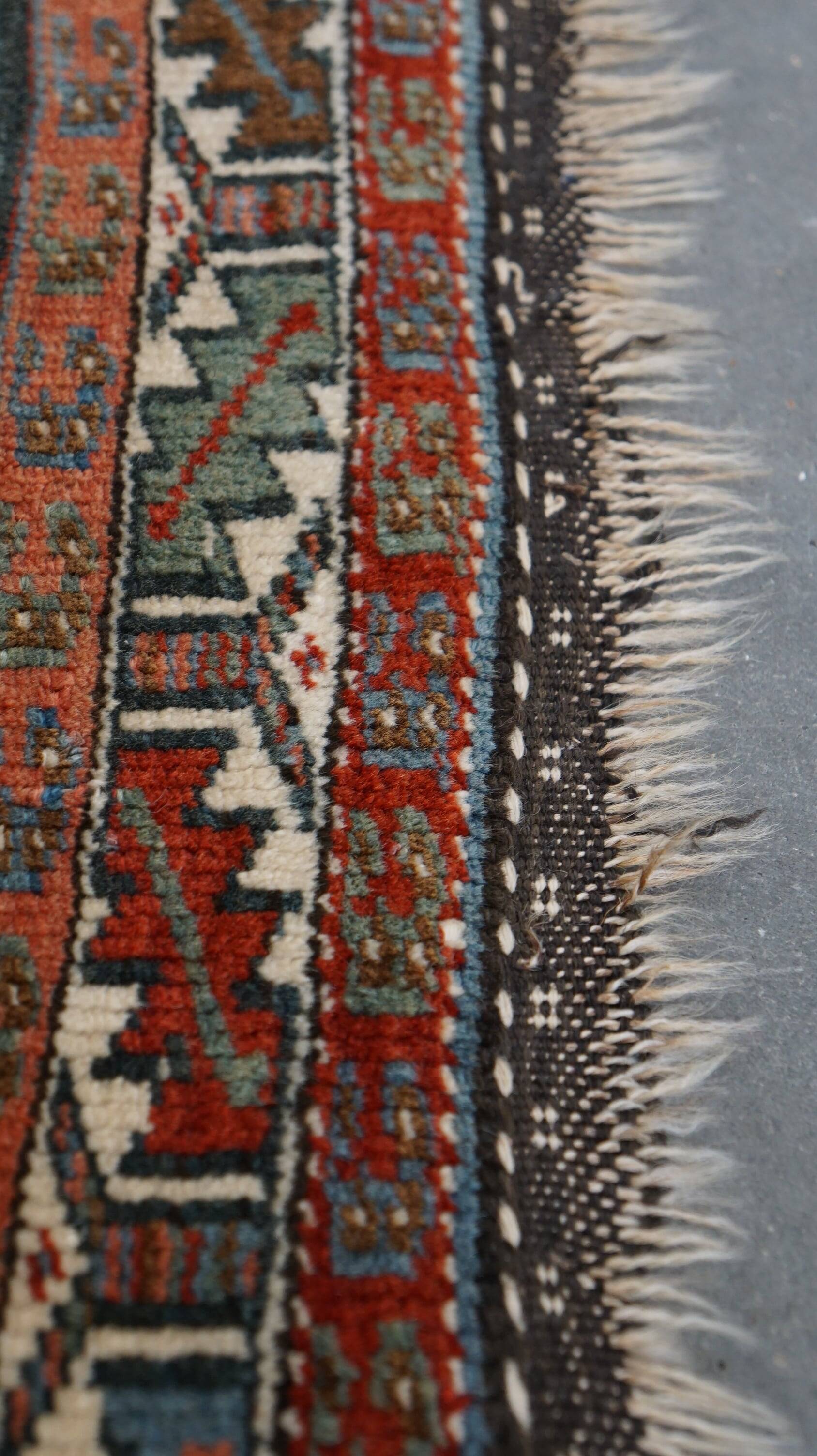 Vintage oriental style rug/runner 102x38 cm