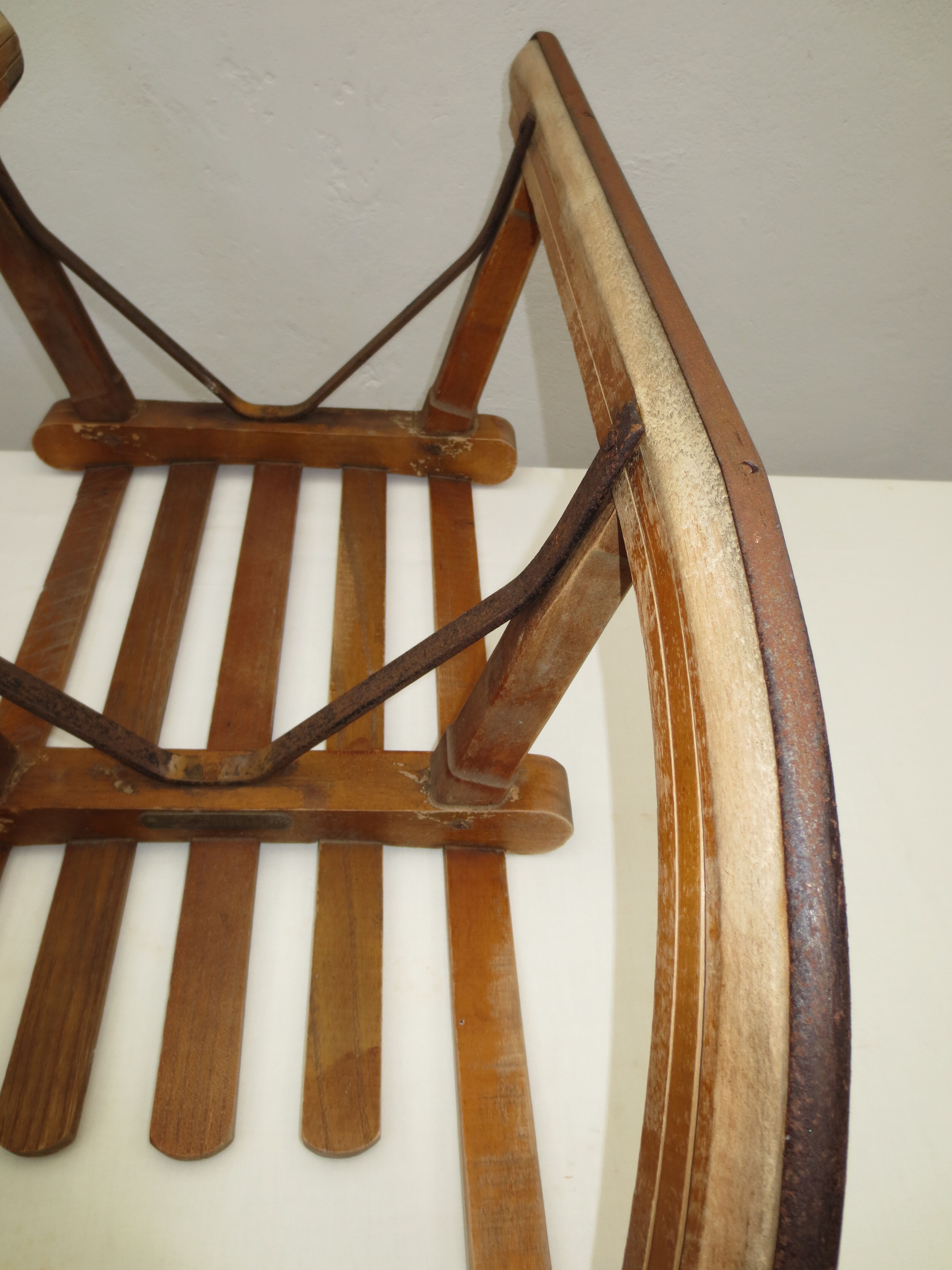 Old sled brand "donnay"