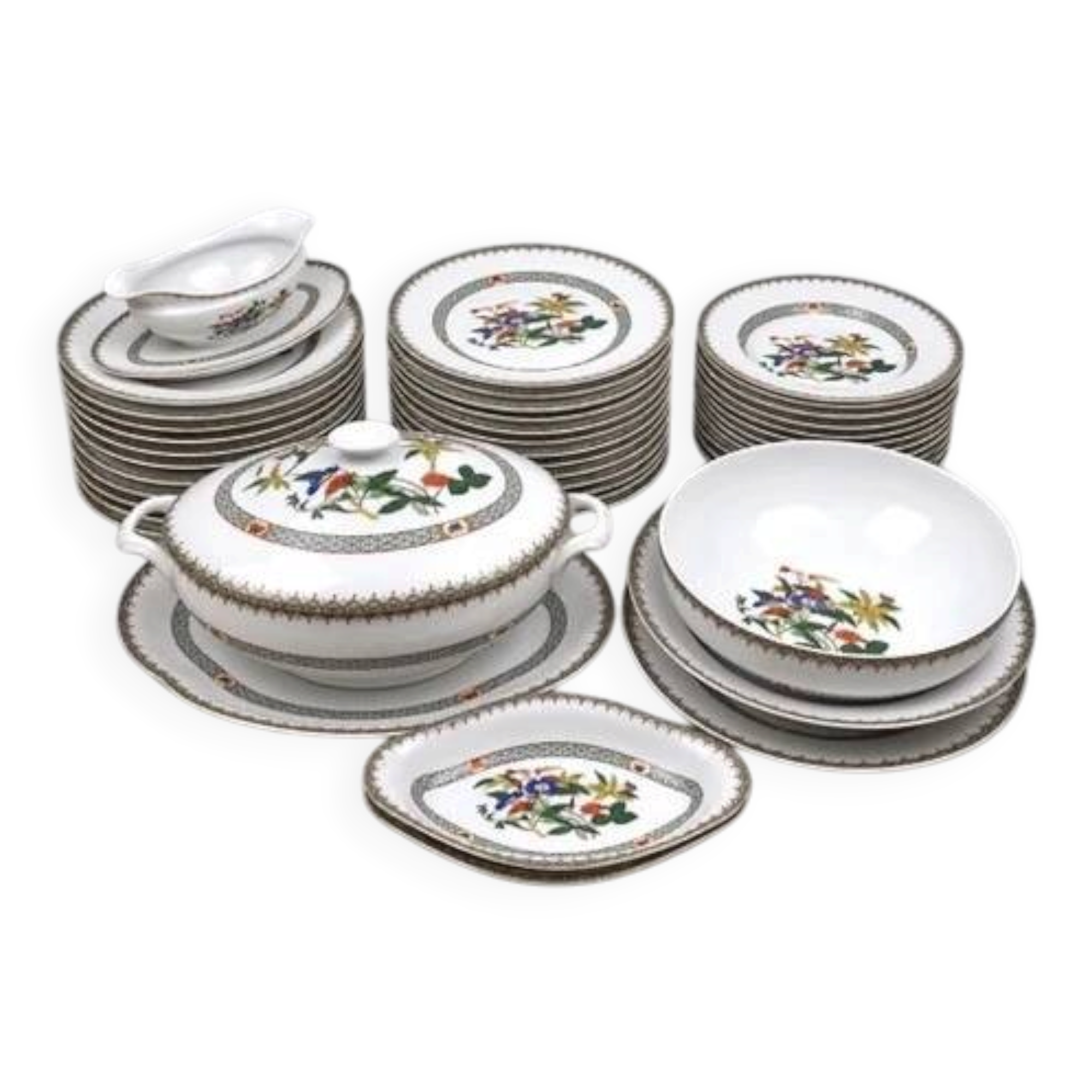 Service Volubilis blue, Old China, The Master Porcelain Makers of Limoges