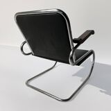 Pair of 1930s - 40s Bauhaus Cantilever Armchairs – Tubular Steel, Wooden Arms