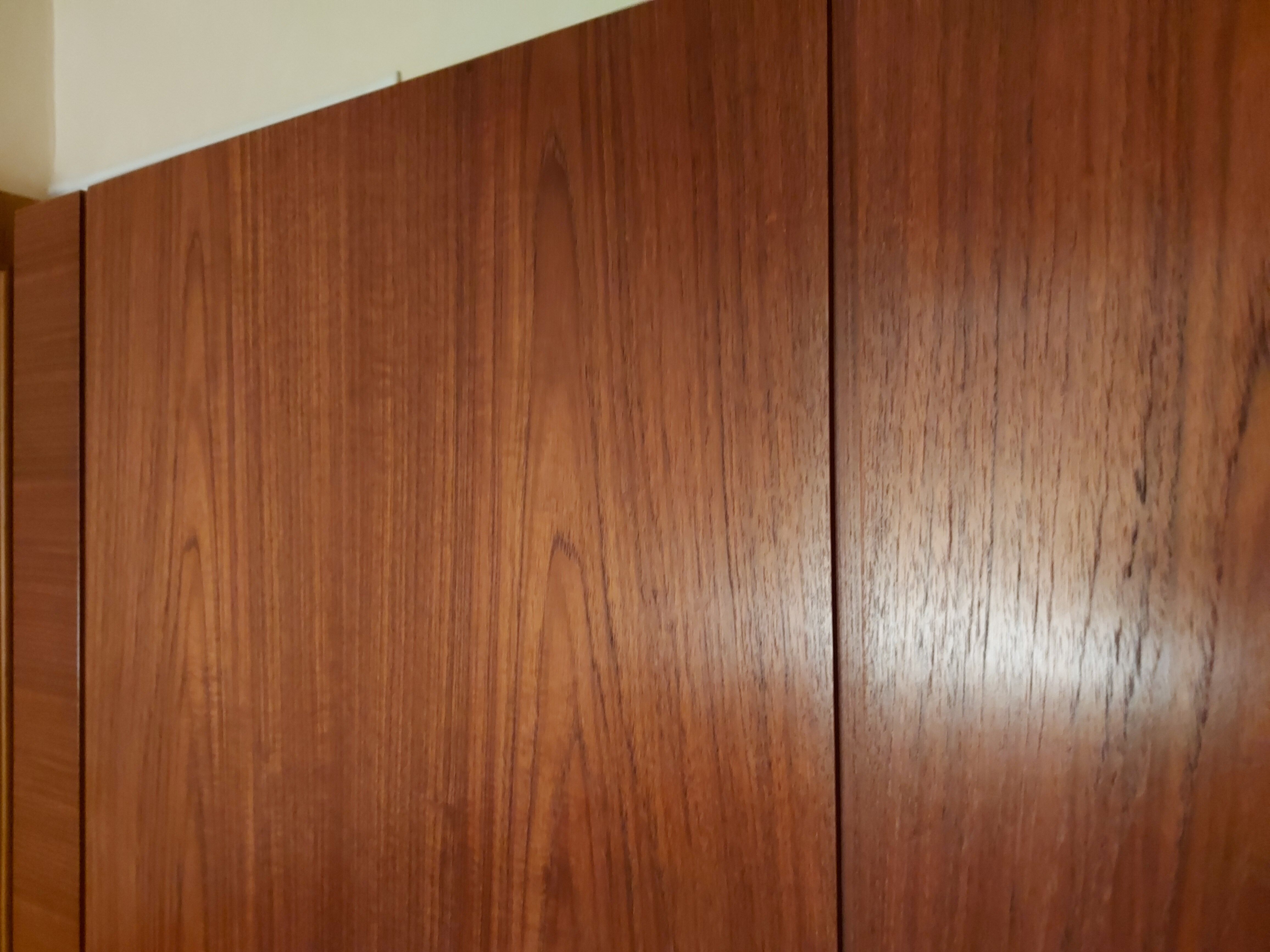 Vintage cabinet in palissandre