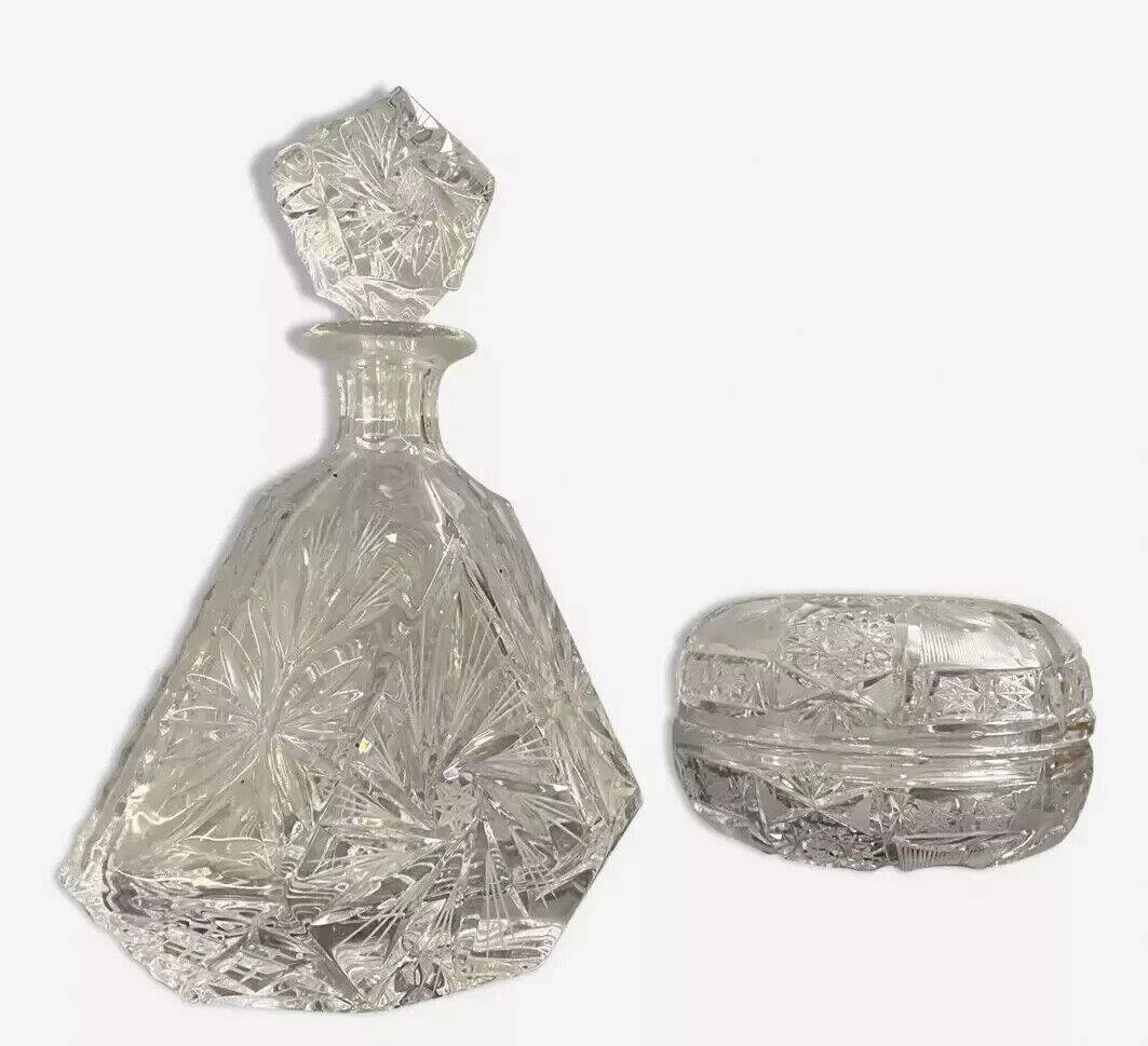 Magnificent series of 2 pieces in chiseled crystal art deco period