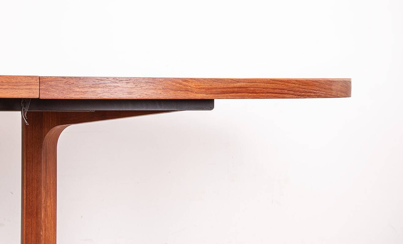 Very large Danish dining table in teak, oval and extendable, Dyrlund.
