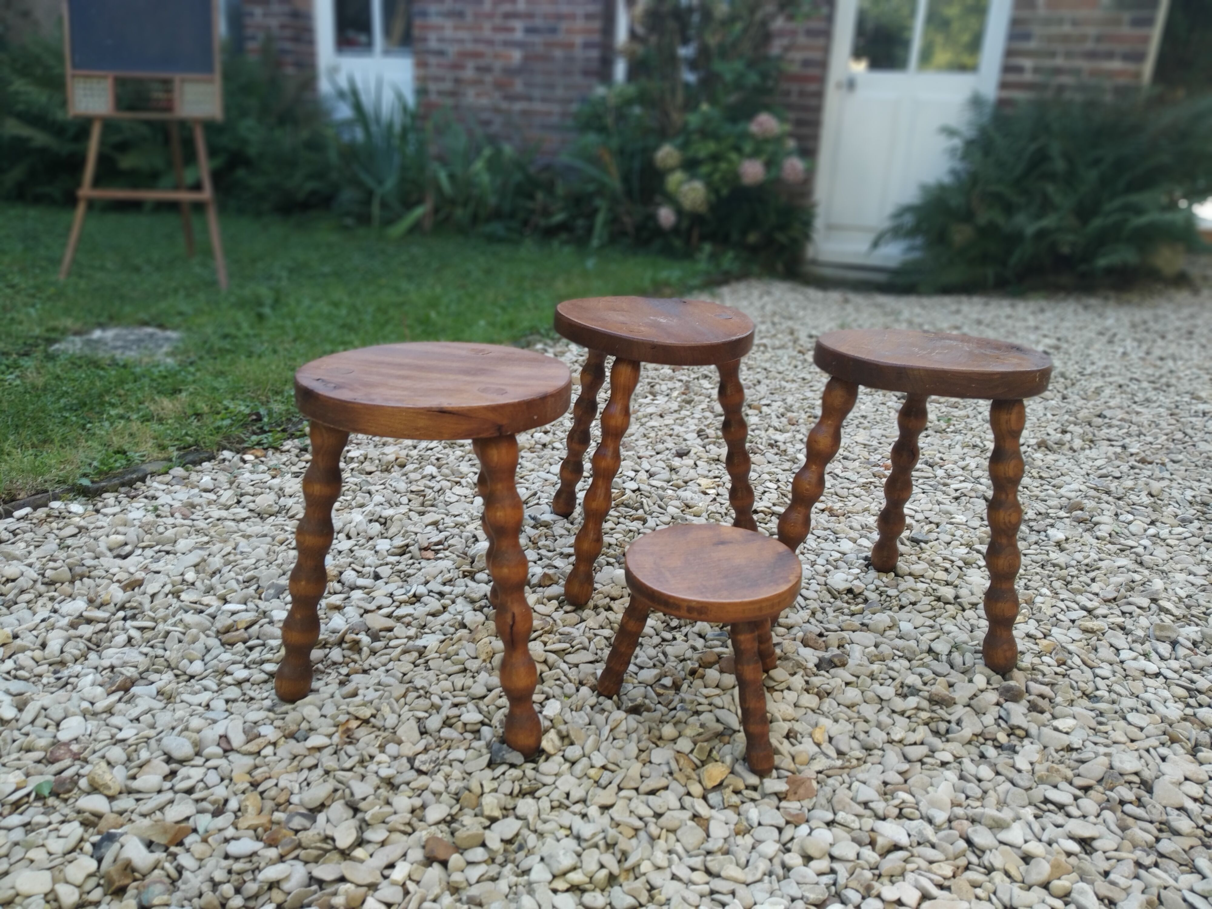 Lot small stools