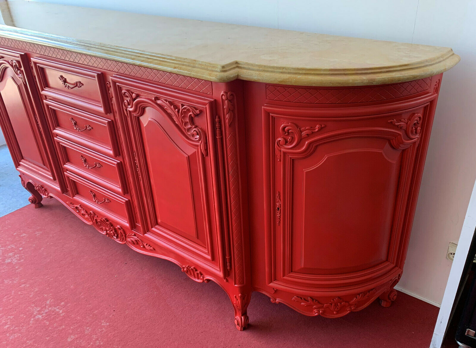 half-moon hunting furniture Louis XV Rocaille in lacquered wood