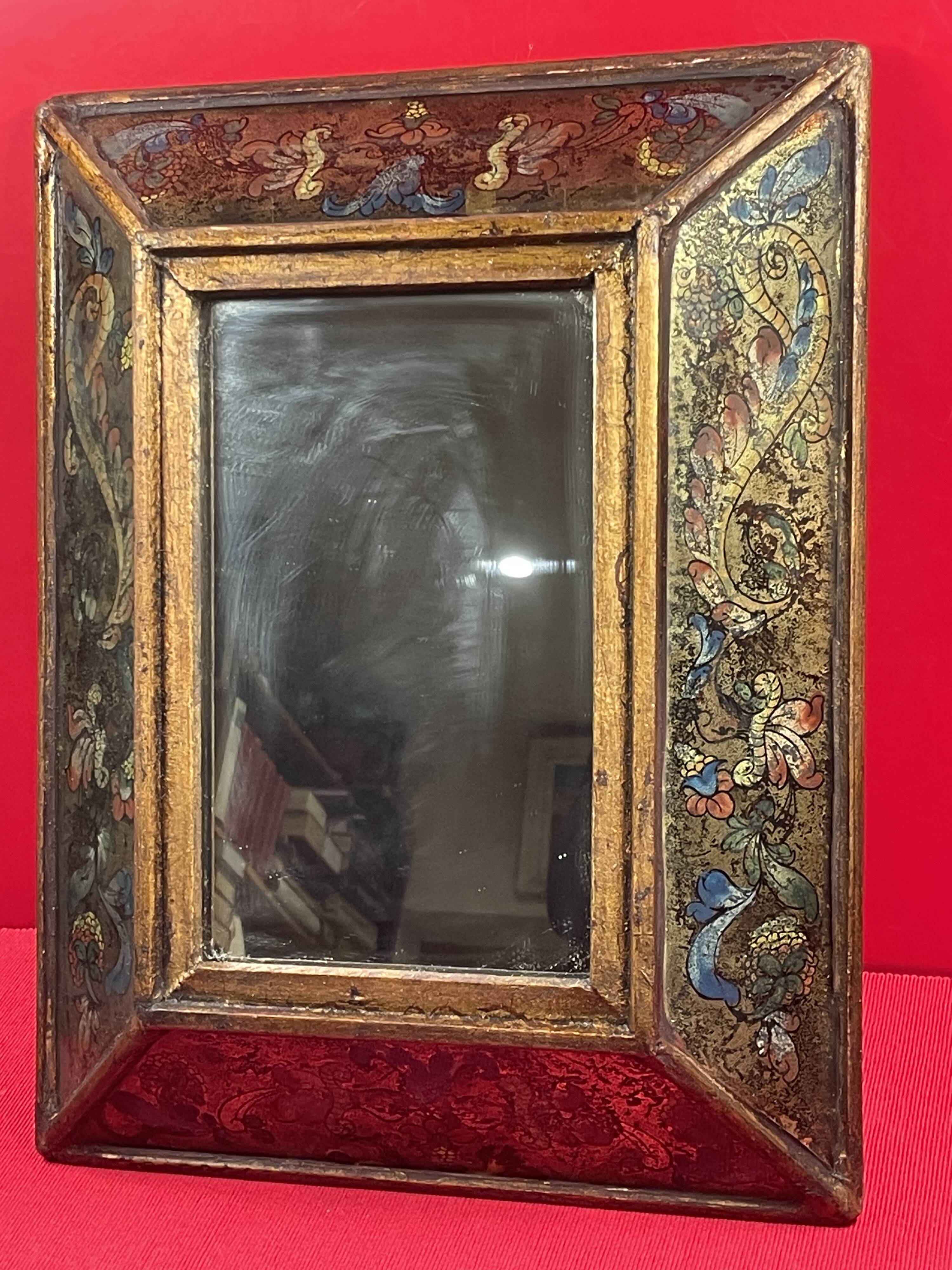 Old Italian mirror, eglomise glass in pareclose, recent central mirror