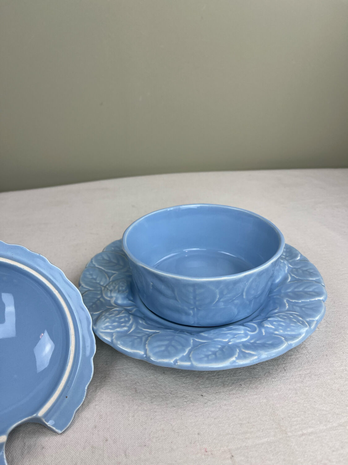 Strawberry ceramic sugar bowl