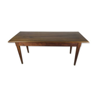 Farm table