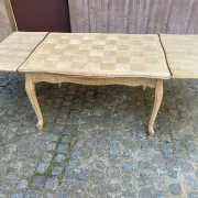 Table à manger Louis XV décapée en chêne massif 1970 215cm